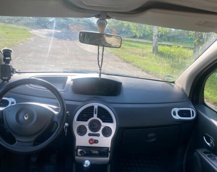 Чорний Рено Модус, об'ємом двигуна 1.5 л та пробігом 244 тис. км за 4600 $, фото 6 на Automoto.ua