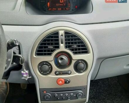 Чорний Рено Модус, об'ємом двигуна 1.2 л та пробігом 210 тис. км за 3700 $, фото 20 на Automoto.ua