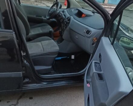 Черный Рено Модус, объемом двигателя 1.1 л и пробегом 188 тыс. км за 4300 $, фото 10 на Automoto.ua