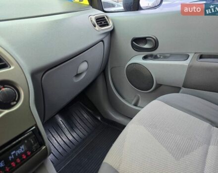 Черный Рено Модус, объемом двигателя 1.1 л и пробегом 221 тыс. км за 4300 $, фото 21 на Automoto.ua