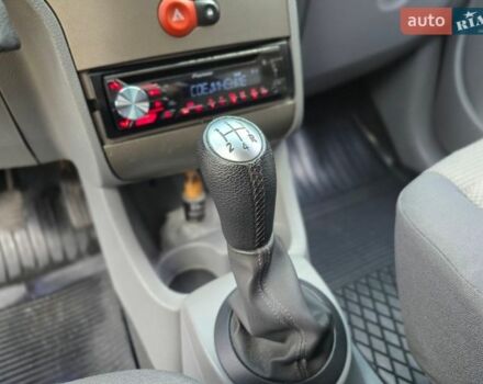 Черный Рено Модус, объемом двигателя 1.1 л и пробегом 221 тыс. км за 4300 $, фото 20 на Automoto.ua