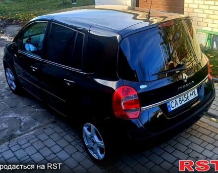 Черный Рено Модус, объемом двигателя 1.1 л и пробегом 170 тыс. км за 4200 $, фото 2 на Automoto.ua