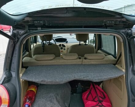 Черный Рено Модус, объемом двигателя 1.4 л и пробегом 230 тыс. км за 3200 $, фото 5 на Automoto.ua