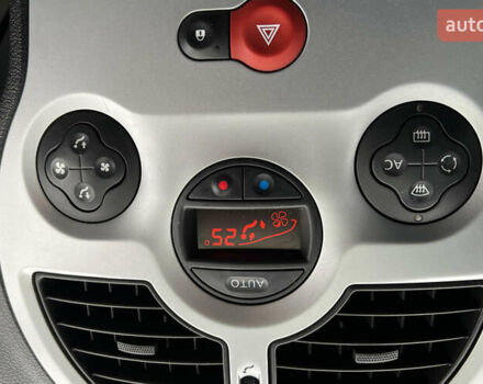 Коричневый Рено Модус, объемом двигателя 1.46 л и пробегом 150 тыс. км за 7200 $, фото 14 на Automoto.ua