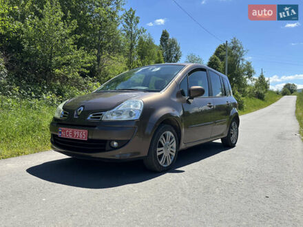 Рено Модус 2012 у Надворной на Automoto.ua Коричневий Рено Модус, об'ємом двигуна 1.6 л та пробігом 200 тис. км за 6900 $, фото 1 на Automoto.ua