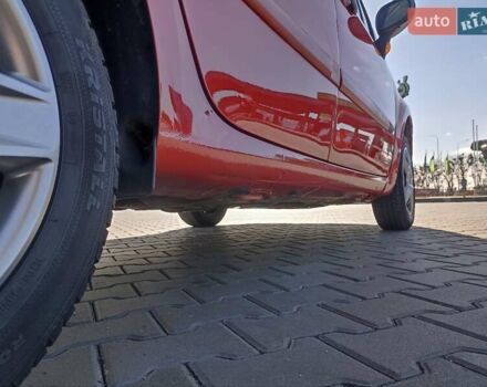 Красный Рено Модус, объемом двигателя 1.2 л и пробегом 117 тыс. км за 4300 $, фото 25 на Automoto.ua