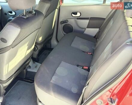 Червоний Рено Модус, об'ємом двигуна 1.1 л та пробігом 181 тис. км за 4200 $, фото 24 на Automoto.ua