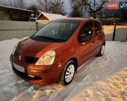 Красный Рено Модус, объемом двигателя 1.1 л и пробегом 181 тыс. км за 4400 $, фото 1 на Automoto.ua