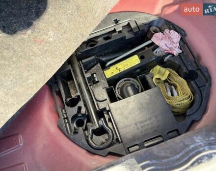 Червоний Рено Модус, об'ємом двигуна 1.1 л та пробігом 181 тис. км за 4200 $, фото 29 на Automoto.ua