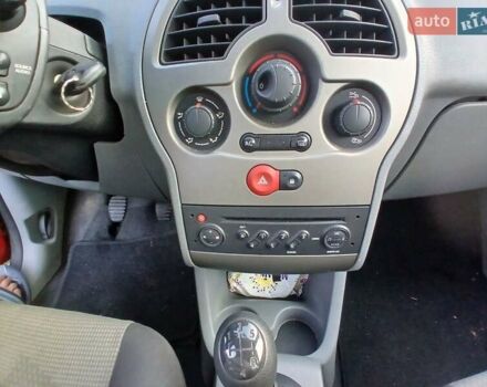 Червоний Рено Модус, об'ємом двигуна 1.15 л та пробігом 128 тис. км за 5200 $, фото 19 на Automoto.ua