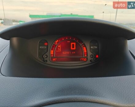 Красный Рено Модус, объемом двигателя 1.1 л и пробегом 161 тыс. км за 4850 $, фото 15 на Automoto.ua