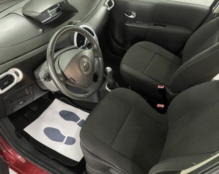 Красный Рено Модус, объемом двигателя 1.5 л и пробегом 138 тыс. км за 5200 $, фото 21 на Automoto.ua