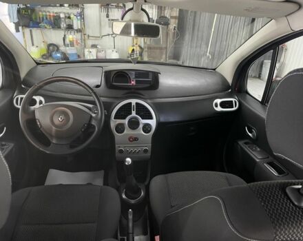 Красный Рено Модус, объемом двигателя 1.5 л и пробегом 138 тыс. км за 5200 $, фото 22 на Automoto.ua