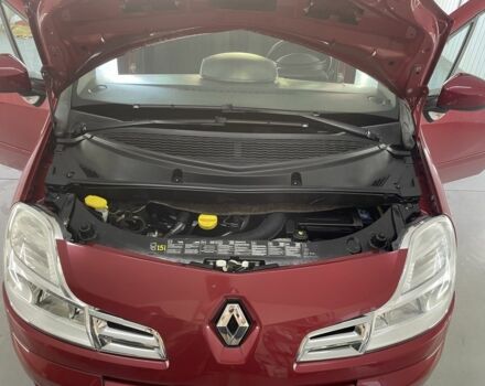 Красный Рено Модус, объемом двигателя 1.5 л и пробегом 138 тыс. км за 5200 $, фото 8 на Automoto.ua