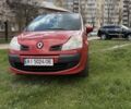 Красный Рено Модус, объемом двигателя 1.5 л и пробегом 230 тыс. км за 5500 $, фото 5 на Automoto.ua