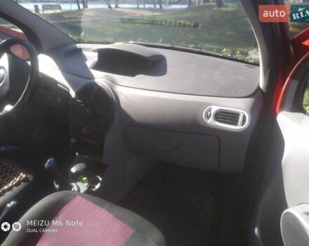 Красный Рено Модус, объемом двигателя 1.5 л и пробегом 195 тыс. км за 6100 $, фото 6 на Automoto.ua
