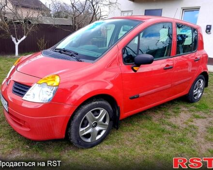 Красный Рено Модус, объемом двигателя 1.1 л и пробегом 118 тыс. км за 4549 $, фото 2 на Automoto.ua