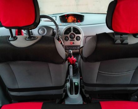 Червоний Рено Модус, об'ємом двигуна 1.1 л та пробігом 165 тис. км за 4200 $, фото 8 на Automoto.ua