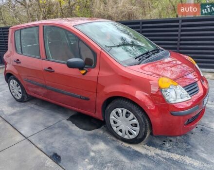 Красный Рено Модус, объемом двигателя 1.2 л и пробегом 189 тыс. км за 3900 $, фото 1 на Automoto.ua