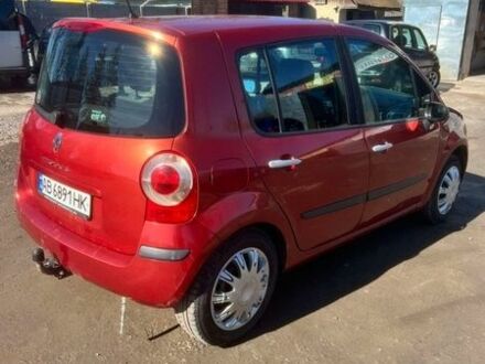 Красный Рено Модус, объемом двигателя 1.6 л и пробегом 309 тыс. км за 3800 $, фото 1 на Automoto.ua