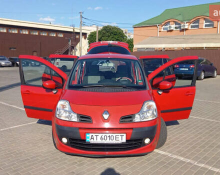 Рено Модус 2009 у Чернобае на Automoto.ua Червоний Рено Модус, об'ємом двигуна 1.15 л та пробігом 123 тис. км за 5900 $, фото 1 на Automoto.ua