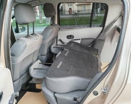 Рено Модус, объемом двигателя 1.2 л и пробегом 190 тыс. км за 4000 $, фото 10 на Automoto.ua