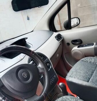 Рено Модус, объемом двигателя 1.2 л и пробегом 65 тыс. км за 3800 $, фото 11 на Automoto.ua
