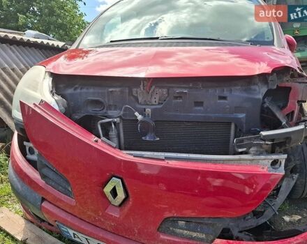 Рено Модус, объемом двигателя 1.1 л и пробегом 185 тыс. км за 1500 $, фото 2 на Automoto.ua