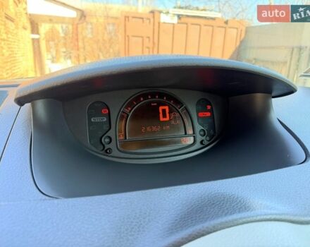 Желтый Рено Модус, объемом двигателя 1.1 л и пробегом 216 тыс. км за 4900 $, фото 14 на Automoto.ua