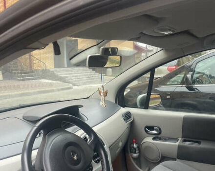 Серый Рено Модус, объемом двигателя 1.6 л и пробегом 240 тыс. км за 4000 $, фото 6 на Automoto.ua