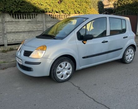 Серый Рено Модус, объемом двигателя 1.1 л и пробегом 96 тыс. км за 4700 $, фото 2 на Automoto.ua