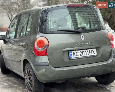 Серый Рено Модус, объемом двигателя 1.6 л и пробегом 170 тыс. км за 4650 $, фото 3 на Automoto.ua