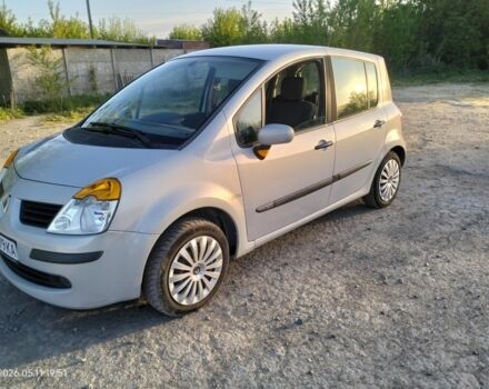 Сірий Рено Модус, об'ємом двигуна 1.1 л та пробігом 200 тис. км за 3800 $, фото 2 на Automoto.ua