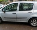 Серый Рено Модус, объемом двигателя 0 л и пробегом 190 тыс. км за 1608 $, фото 2 на Automoto.ua