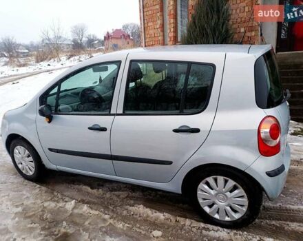 Серый Рено Модус, объемом двигателя 1.1 л и пробегом 130 тыс. км за 3450 $, фото 2 на Automoto.ua