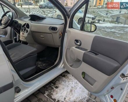 Сірий Рено Модус, об'ємом двигуна 1.2 л та пробігом 190 тис. км за 3550 $, фото 21 на Automoto.ua