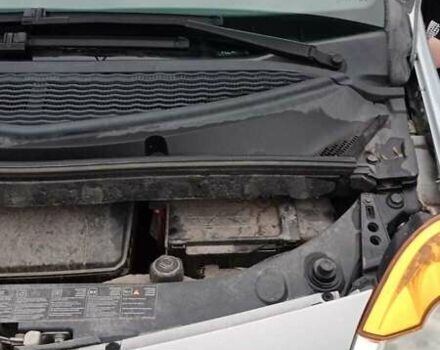 Сірий Рено Модус, об'ємом двигуна 1.1 л та пробігом 63 тис. км за 4300 $, фото 12 на Automoto.ua