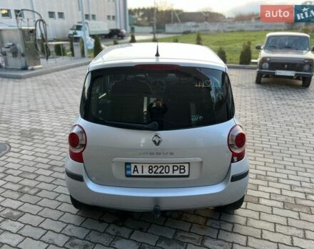 Серый Рено Модус, объемом двигателя 1.2 л и пробегом 210 тыс. км за 3850 $, фото 10 на Automoto.ua