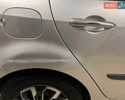 Серый Рено Модус, объемом двигателя 1.2 л и пробегом 260 тыс. км за 4300 $, фото 9 на Automoto.ua