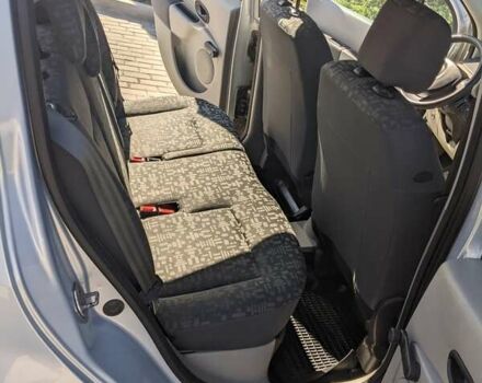 Серый Рено Модус, объемом двигателя 1.1 л и пробегом 170 тыс. км за 3800 $, фото 23 на Automoto.ua