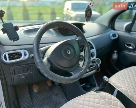 Серый Рено Модус, объемом двигателя 1.2 л и пробегом 210 тыс. км за 3850 $, фото 16 на Automoto.ua