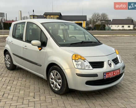 Серый Рено Модус, объемом двигателя 1.6 л и пробегом 230 тыс. км за 5600 $, фото 6 на Automoto.ua