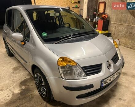 Серый Рено Модус, объемом двигателя 1.2 л и пробегом 260 тыс. км за 4300 $, фото 1 на Automoto.ua