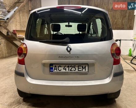 Серый Рено Модус, объемом двигателя 1.2 л и пробегом 260 тыс. км за 4300 $, фото 6 на Automoto.ua