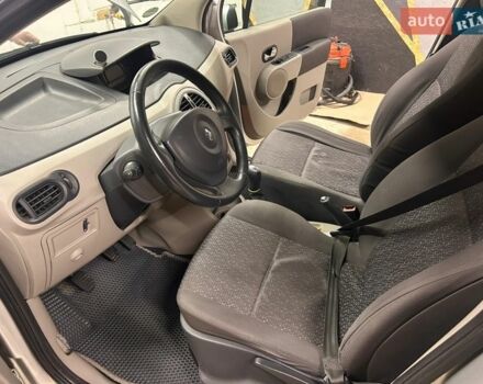 Серый Рено Модус, объемом двигателя 1.2 л и пробегом 260 тыс. км за 4300 $, фото 19 на Automoto.ua