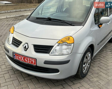 Серый Рено Модус, объемом двигателя 1.6 л и пробегом 230 тыс. км за 5600 $, фото 8 на Automoto.ua