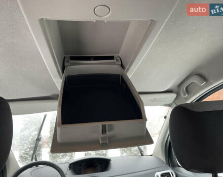 Сірий Рено Модус, об'ємом двигуна 1.6 л та пробігом 240 тис. км за 4600 $, фото 25 на Automoto.ua