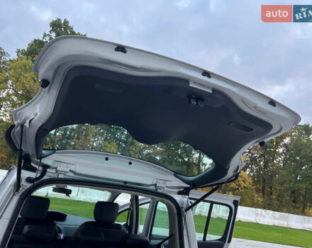 Сірий Рено Модус, об'ємом двигуна 1.6 л та пробігом 130 тис. км за 6300 $, фото 81 на Automoto.ua