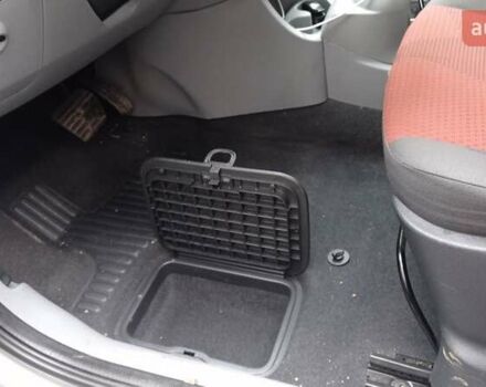 Сірий Рено Модус, об'ємом двигуна 1.15 л та пробігом 79 тис. км за 5500 $, фото 12 на Automoto.ua