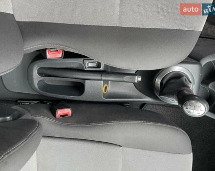 Сірий Рено Модус, об'ємом двигуна 1.6 л та пробігом 240 тис. км за 4600 $, фото 33 на Automoto.ua